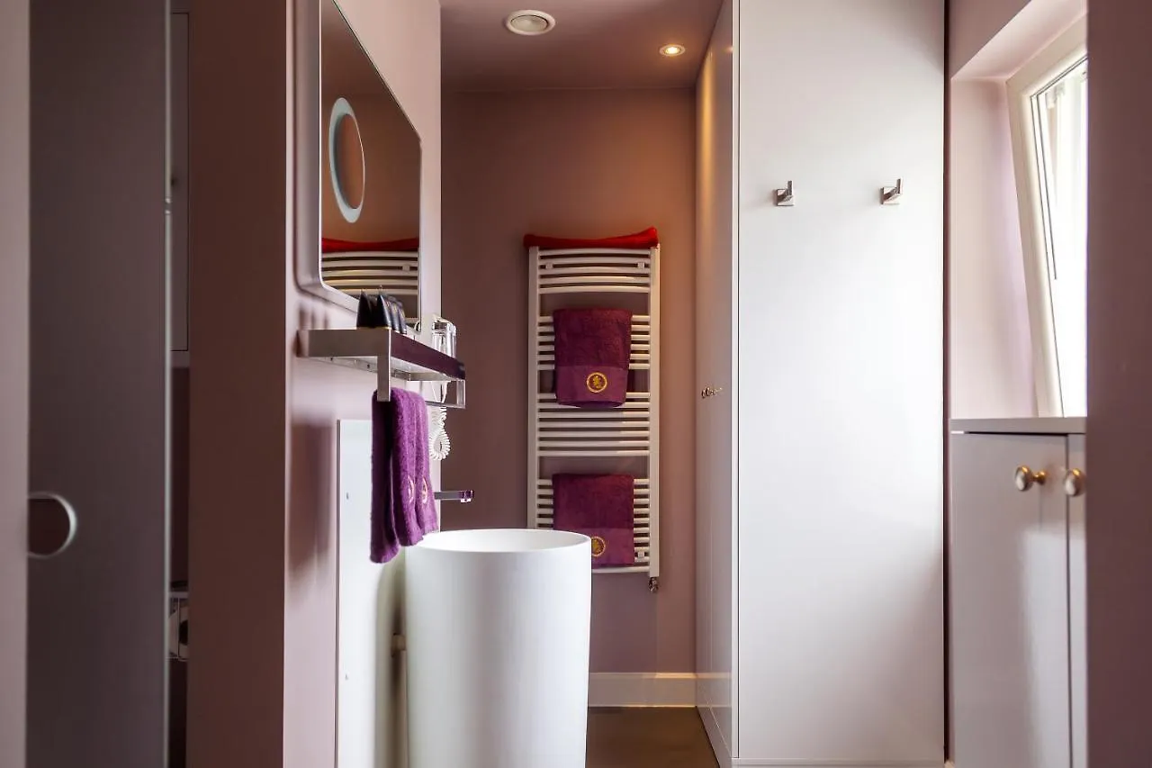 Saint Georges Bruges Luxury Suites Bed & Breakfast