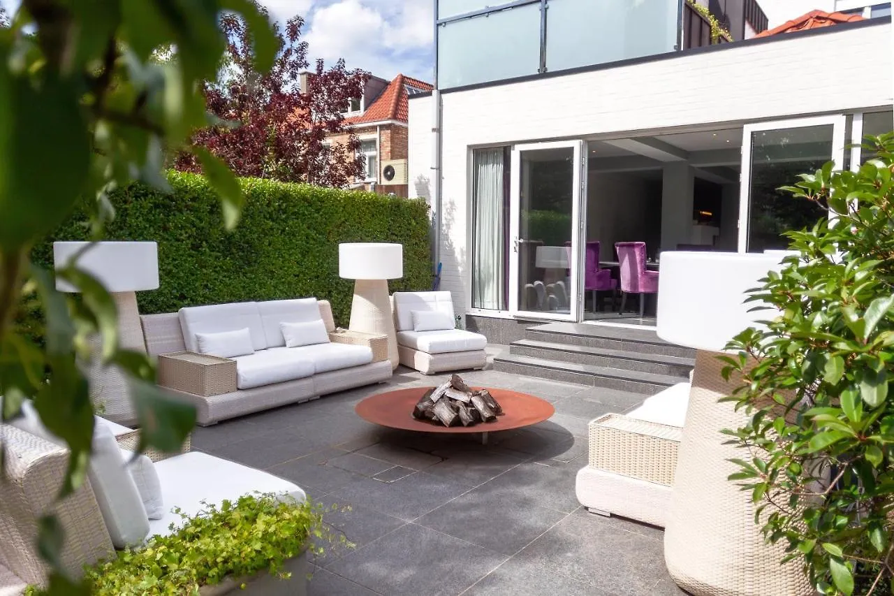 Saint Georges Bruges Luxury Suites 0*,